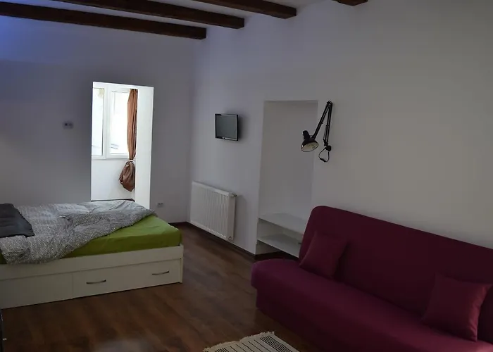 Brasovapart Republicii * Brasov